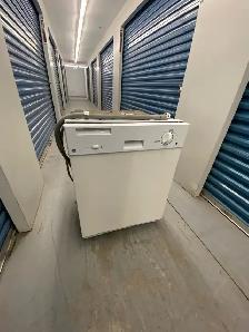 GE STAINLESS DISHWASHER - Photo 4