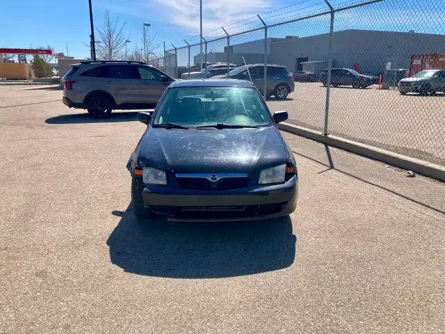 2000 Mazda Protege LX - Photo 3