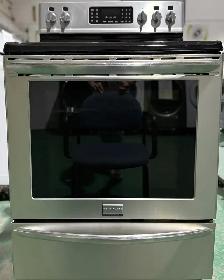 Frigidaire Stove S4196