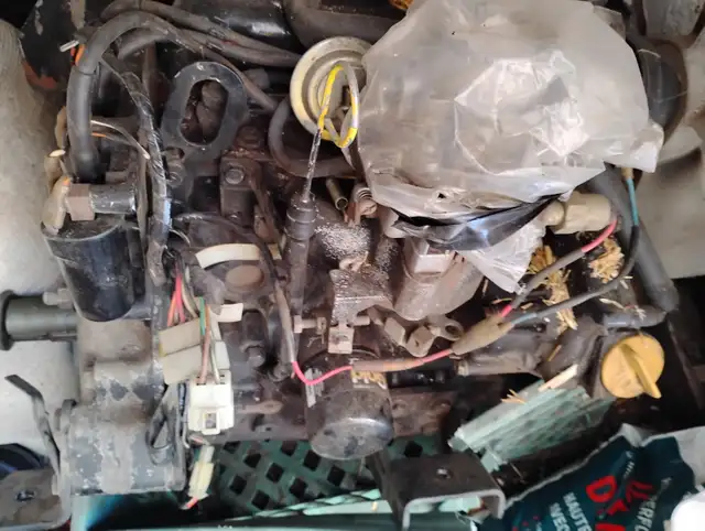 Yanman 3-cylinder 18hp gasoline engine - Photo 2