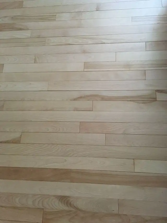 Pose de plancher et RÉNOVATION - Longueuil - 514-820-9219 - Photo 4