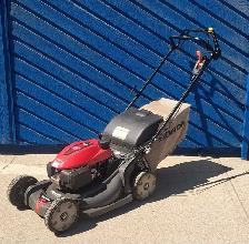 21' 201cc Honda HRX217 Lawnmowerr(32480189)