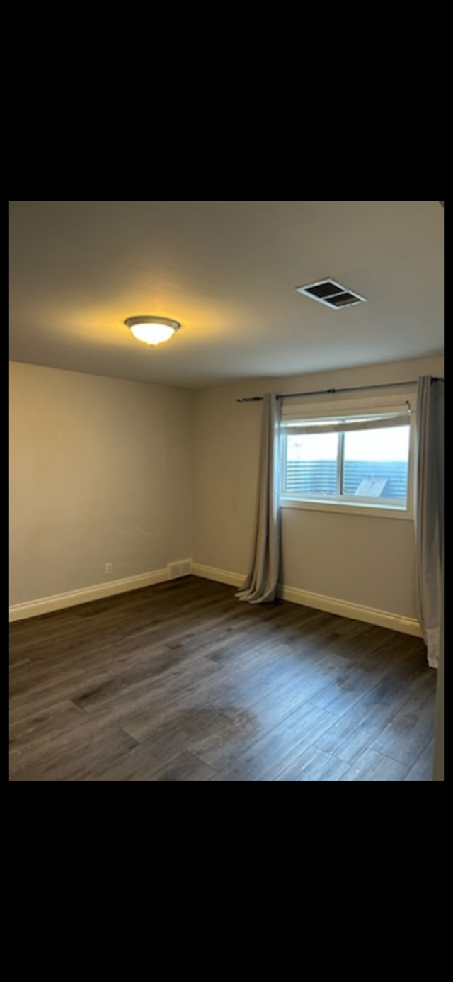 Inner City : bridgeland basement appartment for rent - Photo 5