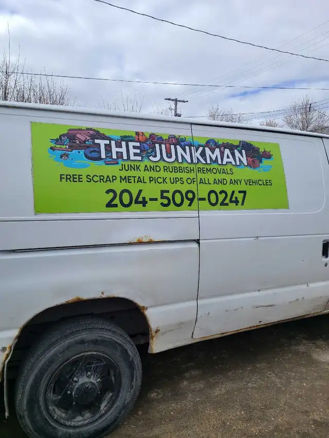 Gutter,Eavestrough, Junk Rubbish removal.