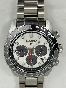 Seiko V192 Solar Quartz Watch