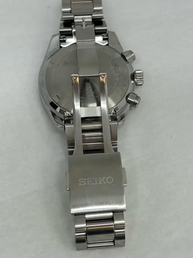 Seiko V192 Solar Quartz Watch - Photo 6