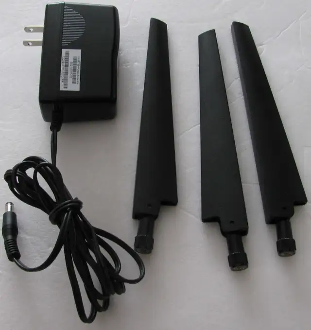 Netgear Nighthawk AC1900 Smart WiFi 5 Router - Photo 5