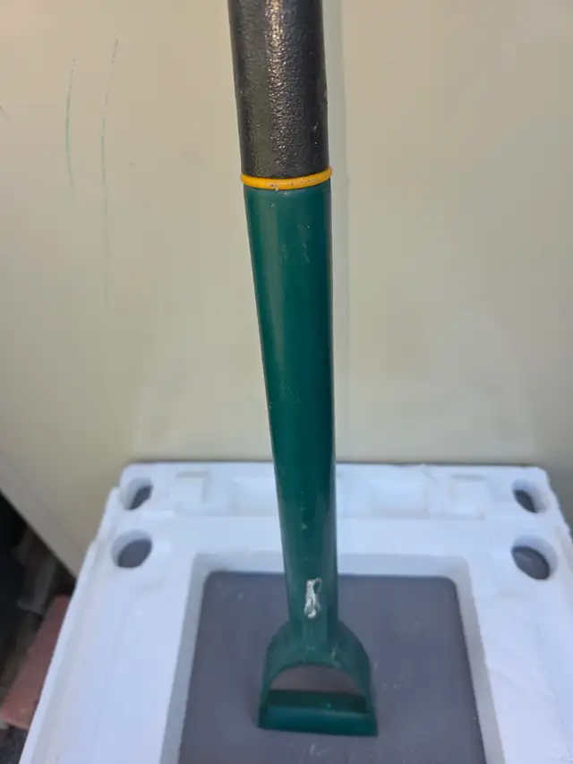 9' x 5' Border Pitch Fork Epoxy Coated Tubular Steel Handle - Photo 9