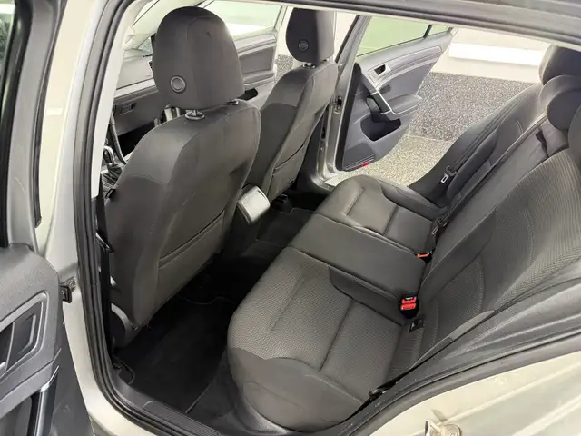 2028 Volkswagen Golf Trendline - Photo 10