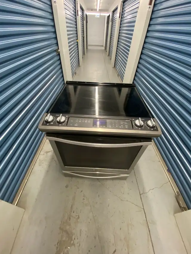 WHIRLPOOL ELECTRIC RANGE CONVECTION - Photo 9
