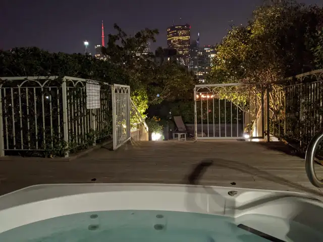 FURNISHED ROOM PVT BATHROOM IN DNTN CONDO W/ GREAT VIEW APR 30 - Photo 2