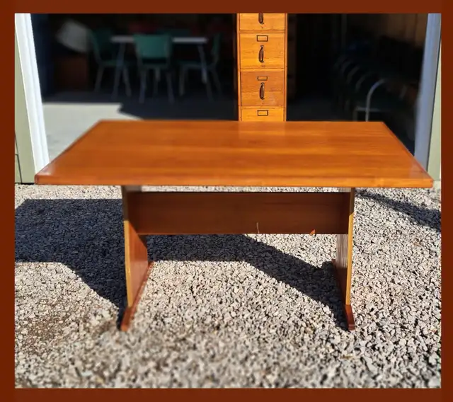 MID CENTURY MODERN 1960s TEAK DINING TABLE or DESK VINTAGE - Photo 2