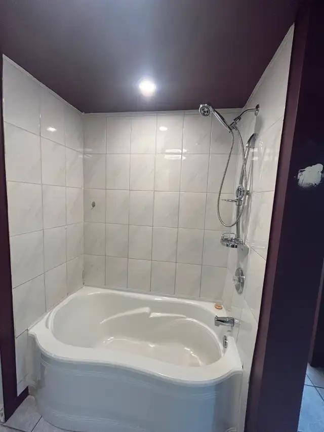 3-Bedroom Unit for Rent – 335 James St, Hawkesbury Heat Included - Photo 6