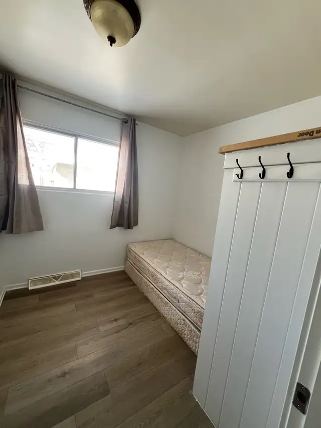 Room for rent available - Photo 3