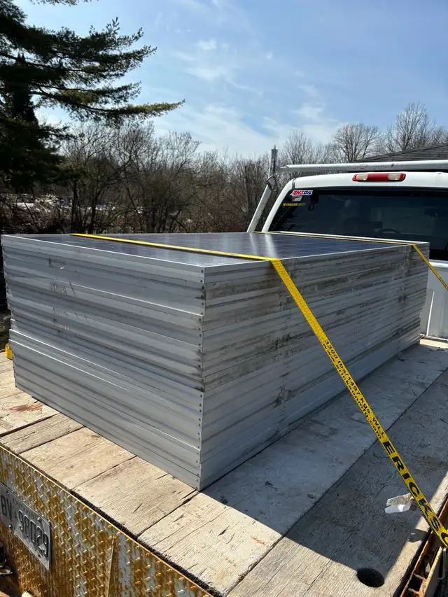 290 Watt Solar Panels - Photo 2