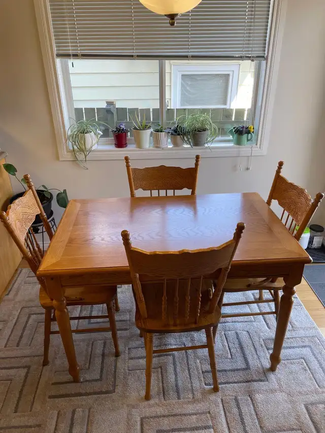 dinning table set - Photo 3