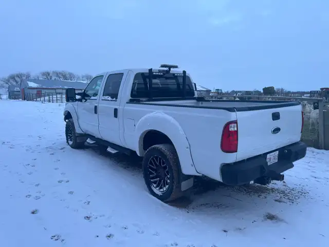 2016 Ford F350 Supercrew 6.7 PowerStroke diesel - Photo 8
