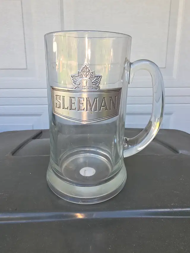 Baverian Style Sleeman Tall Beer Stain