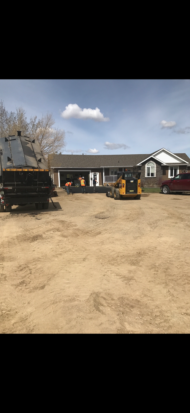 Looking to upgrade or maintain your asphalt? We’ve got you cover - Photo 7