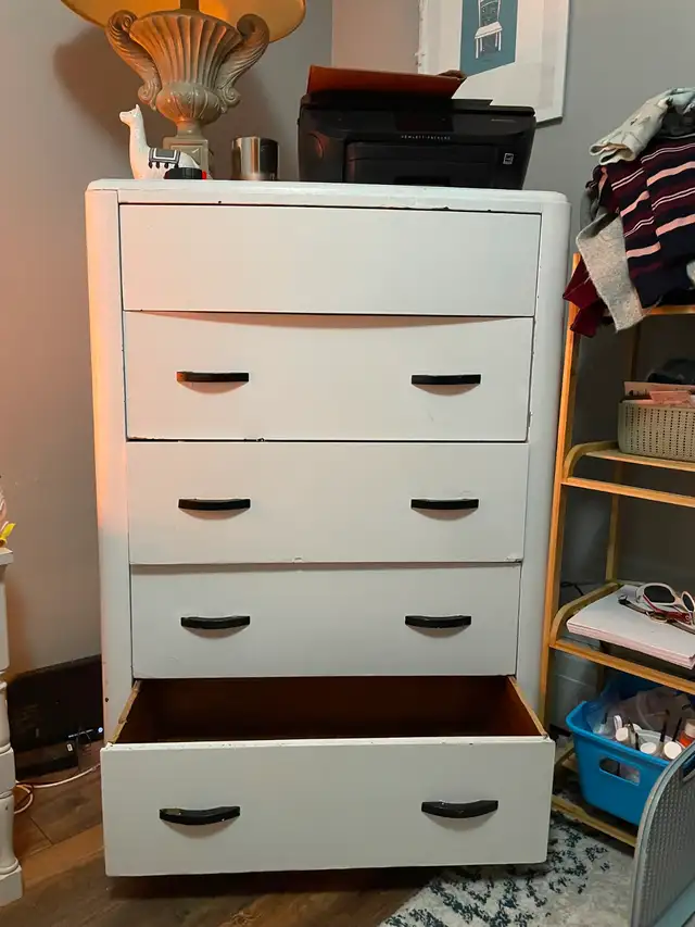Free Dresser