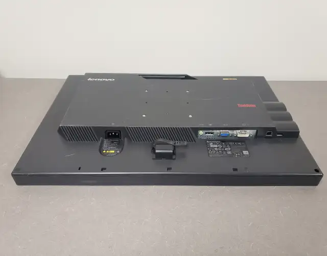 LCD Monitors for SALE - Photo 4