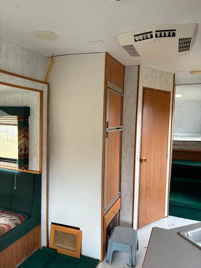 97 Vanguard 5th Wheel Camper - Photo 8