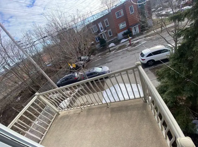 Grand logement à louer dans le secteur d'Ahuntsic. - Photo 4