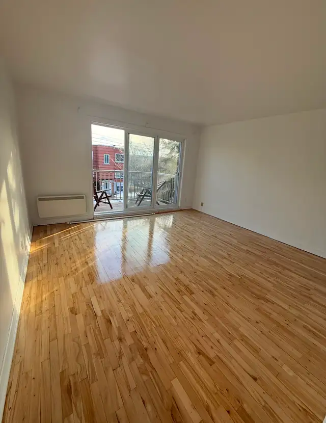 Grand logement à louer dans le secteur d'Ahuntsic. - Photo 6