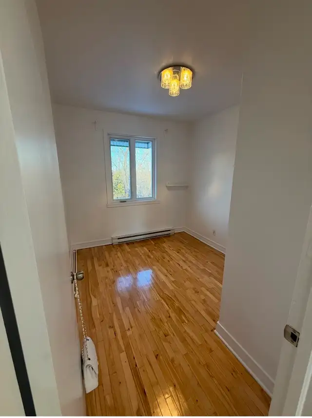 Grand logement à louer dans le secteur d'Ahuntsic. - Photo 7