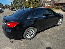 LOW PRICE! 2014 Chrysler 200 Lx 3.6L V6 Auto - Photo 3