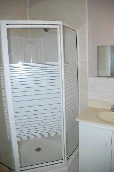 LARGE One-Bedroom SARNIA WATERFRONT AREA - Photo 10