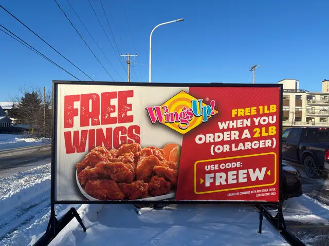 Sign Guru Niagara Mobile and Portable Sign Rentals - Photo 10