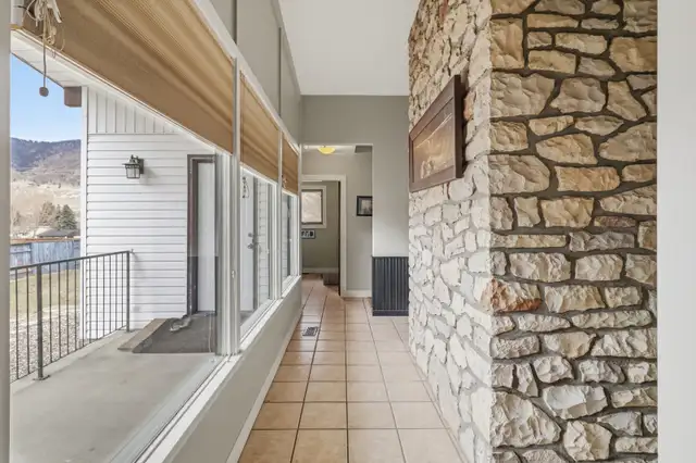 OPEN HOUSE SUNDAY FROM 2-4 PM - BEAUTIFUL HOME IN VALLEYVIEW - Photo 6