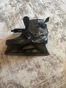 Bauer Konekt2 Senior Goalie Skates 9-9.5