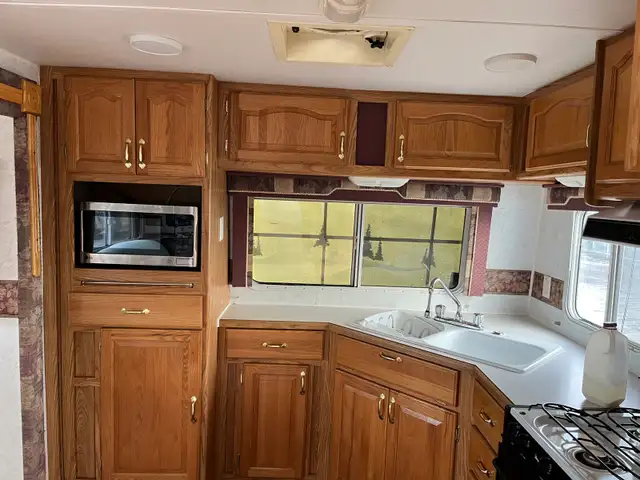 32 ft canyon creek travel trailer - Photo 6