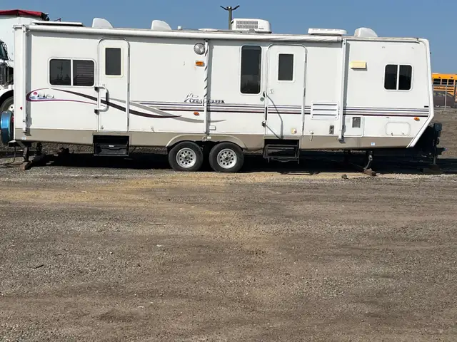 32 ft canyon creek travel trailer - Photo 8