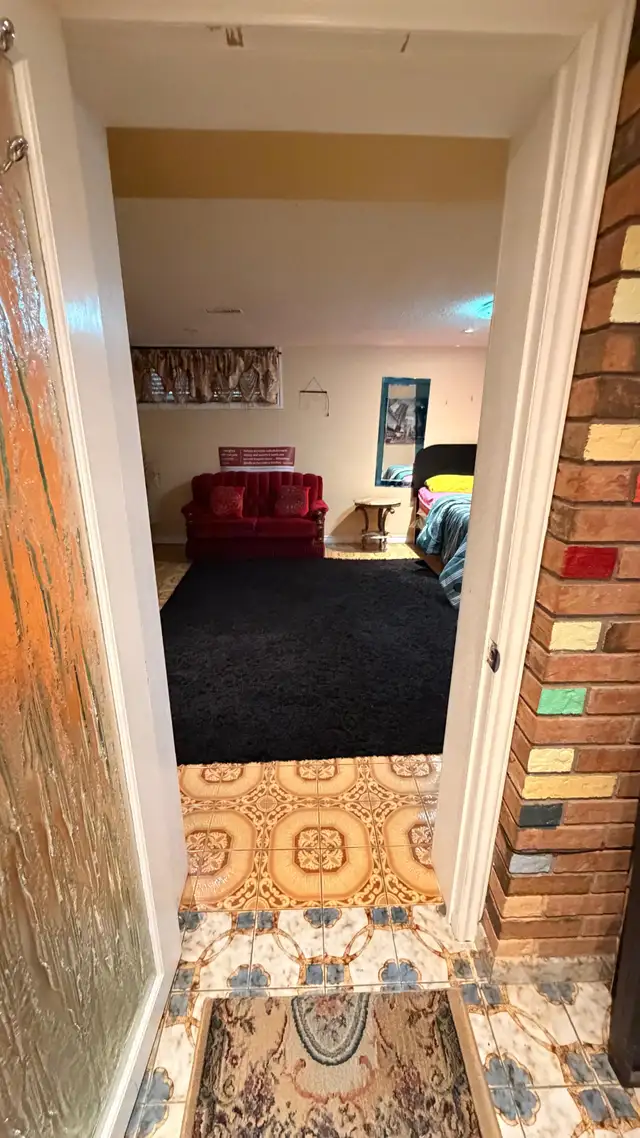 Fully Furnished Basement Apartment for Rent – Etobicoke North - Photo 7