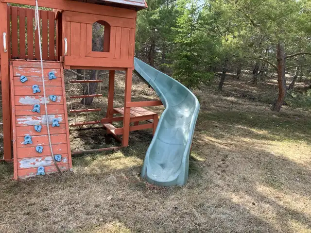 Child’s play ground set - Photo 2