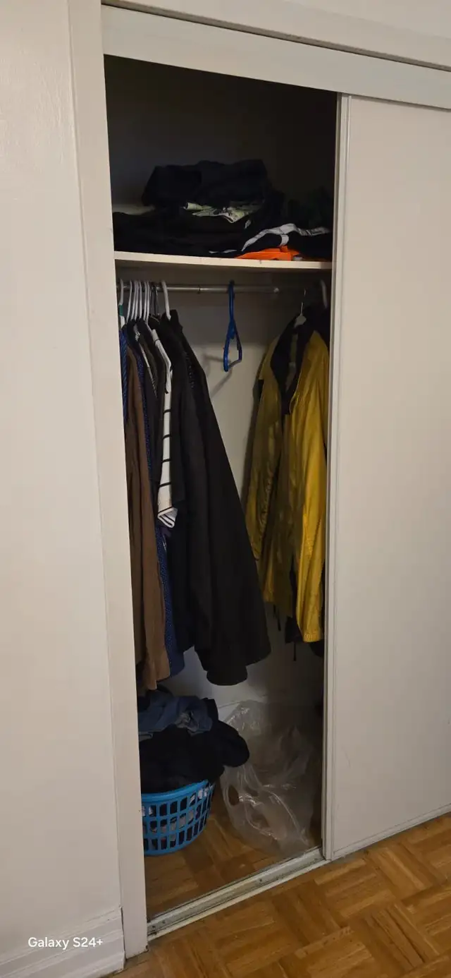 Room for rent - Photo 4