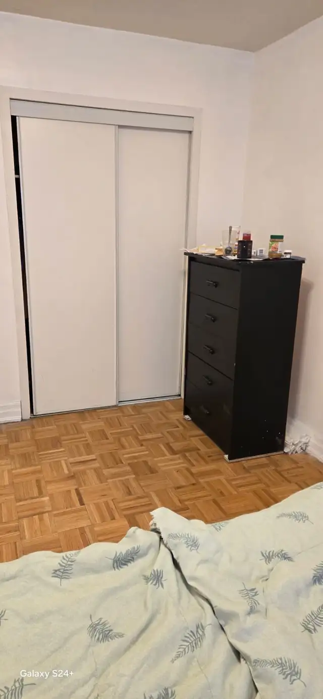 Room for rent - Photo 6