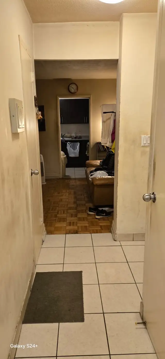 Room for rent - Photo 10