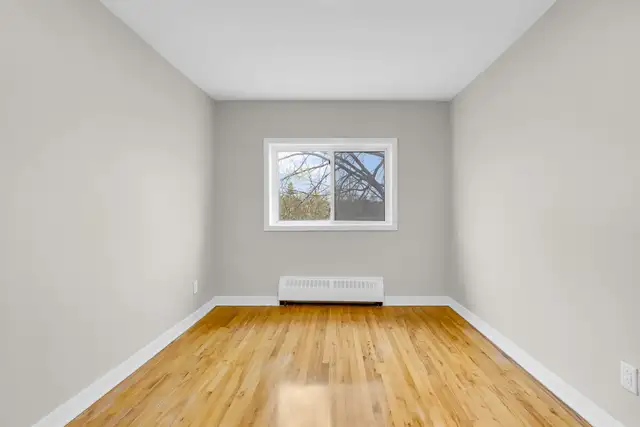 4 1/2 Laval (Chomedey)– Bord de l’eau & Rénové (40) - Photo 9