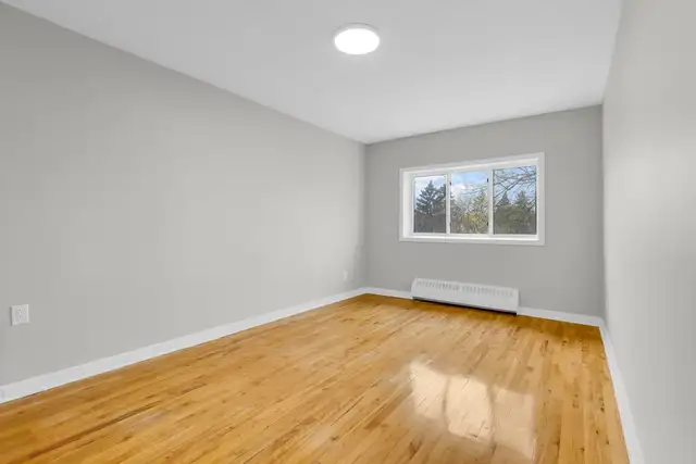 4 1/2 Laval (Chomedey)– Bord de l’eau & Rénové (40) - Photo 11