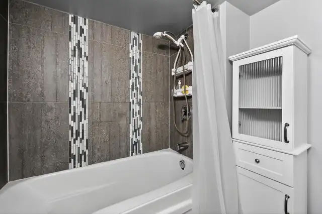 45 Assiniboine #1: 2 Bedroom (Nepean, Ottawa) - Photo 23