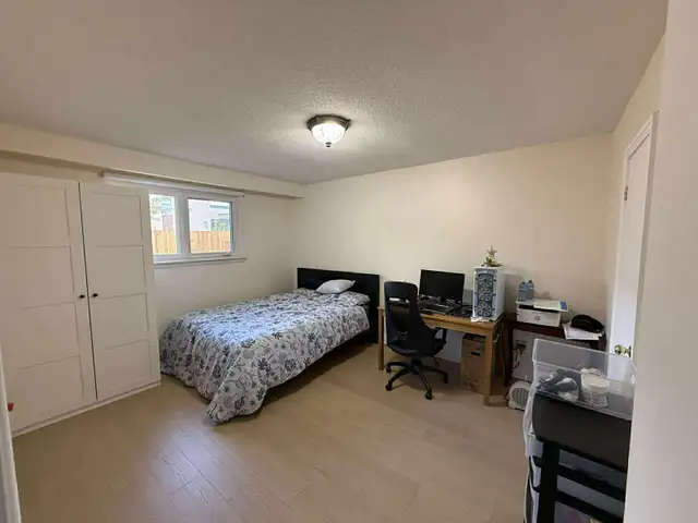 main floor for rent - Photo 6