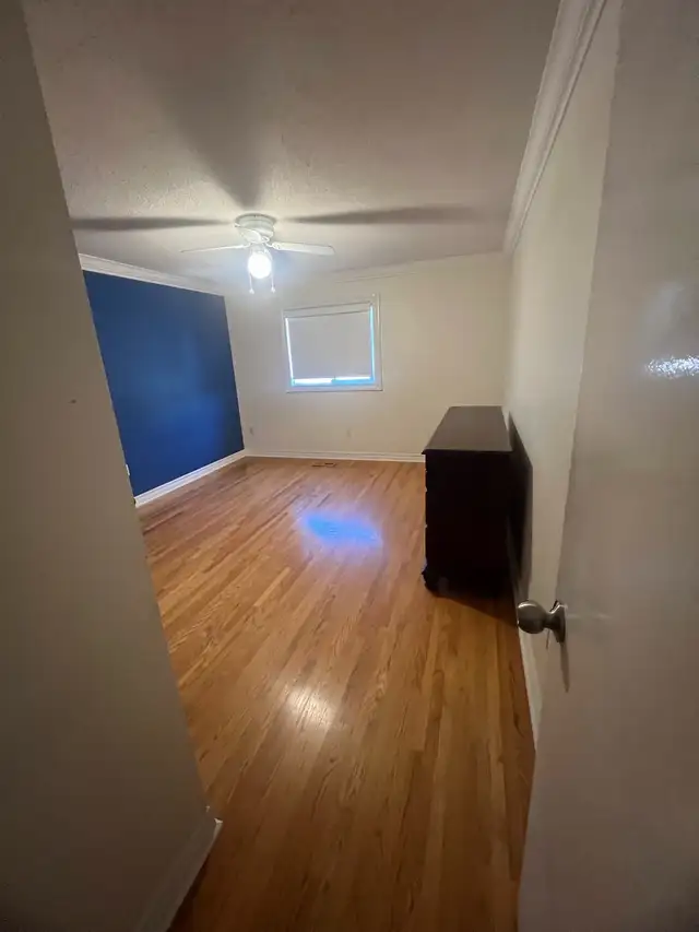 Room for rent Brampton - Photo 4