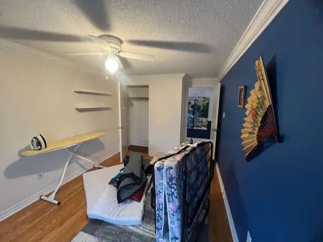 Room for rent Brampton - Photo 5
