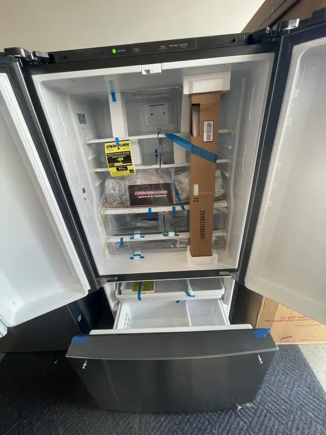 NEW 36" GE French Door Fridge (27.0 Cu.Ft) Interior Water & Ice) - Photo 3