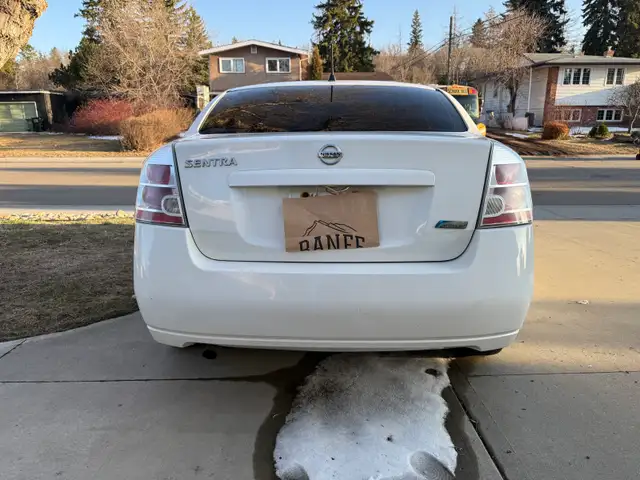 2009 Nissan Sentra for sale - Photo 4