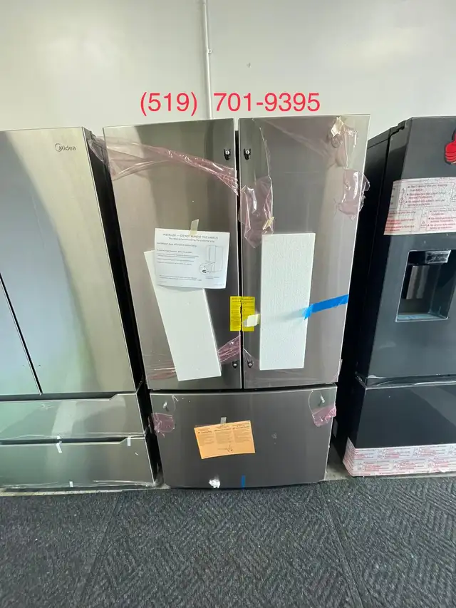 NEW 36" GE Fridge (Internal Ice & Water Dispenser) 27 Cu.Ft